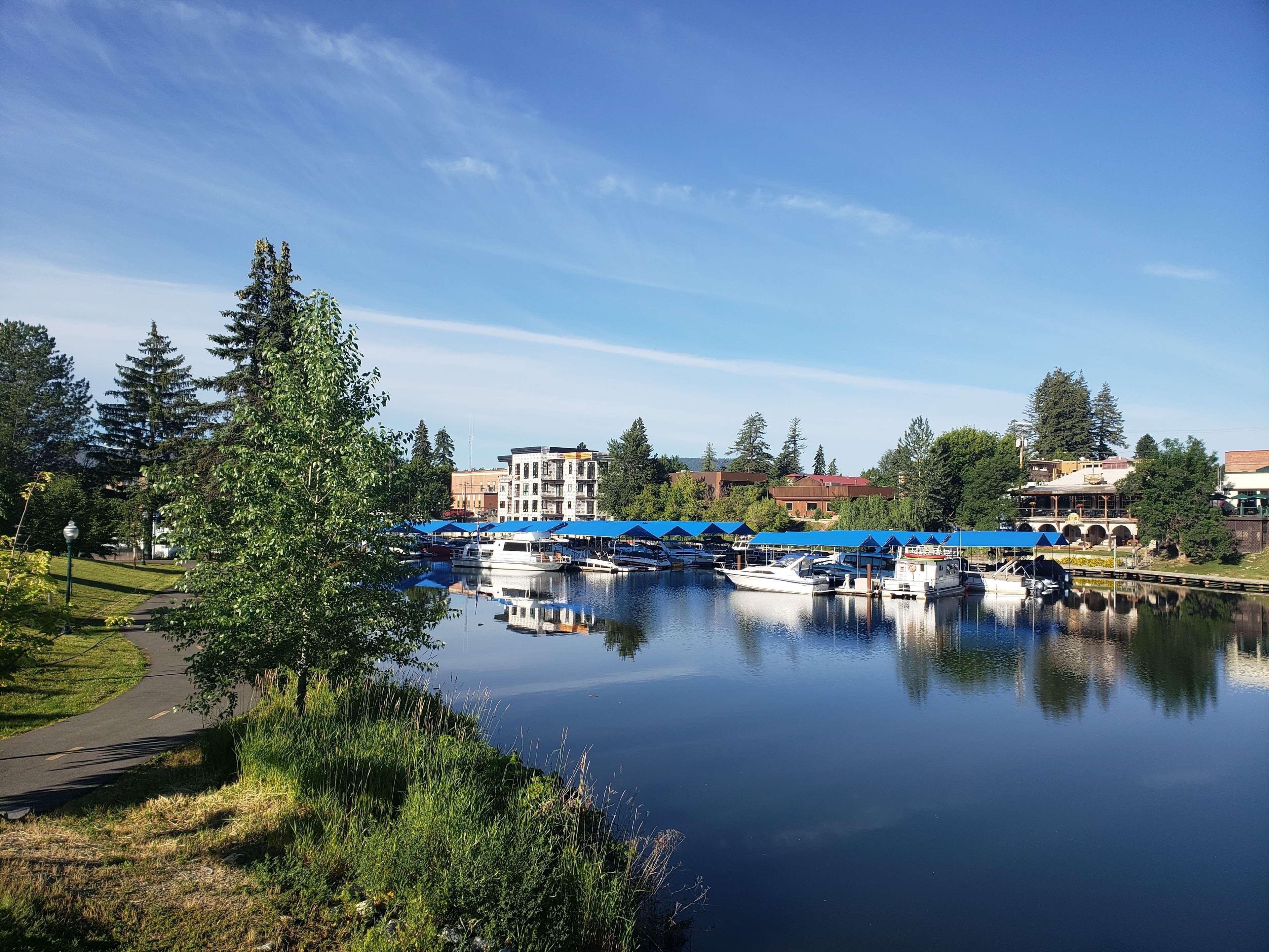 Best Western Edgewater Resort Sandpoint Exterior photo