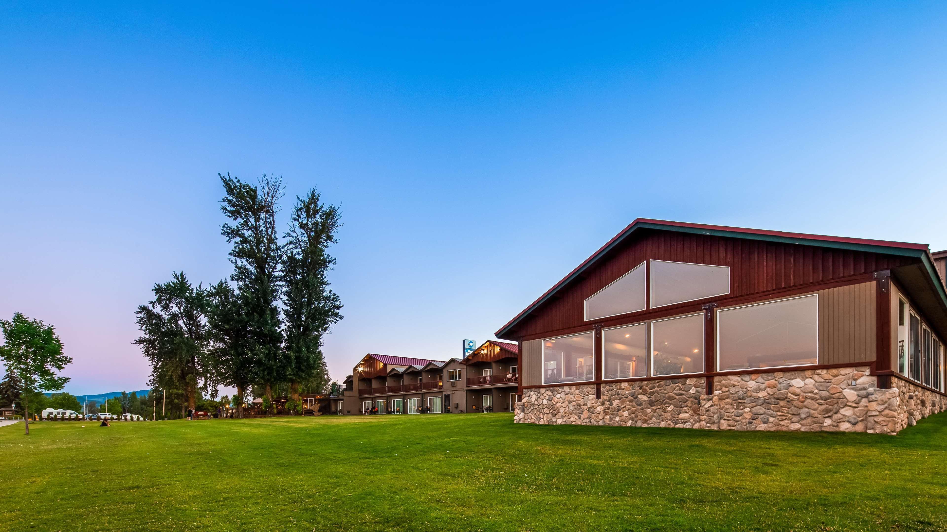 Best Western Edgewater Resort Sandpoint Exterior photo