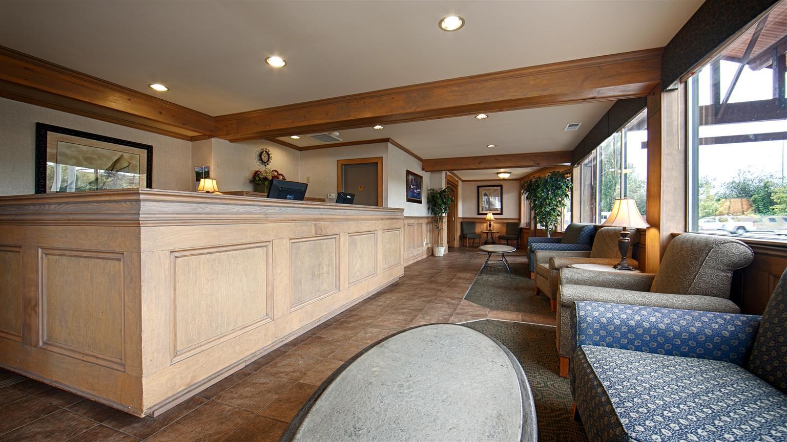 Best Western Edgewater Resort Sandpoint Exterior photo